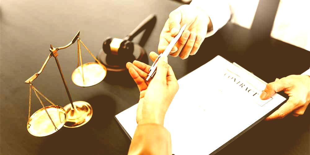 Avocat dreptul muncii antique